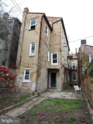 825 Hollins St, Baltimore, MD 21201 - photo 5