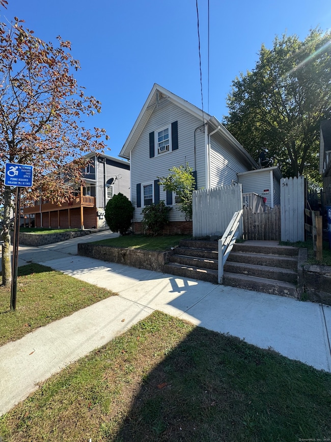 54 Lombard St, New Haven, CT 06513 - photo 2