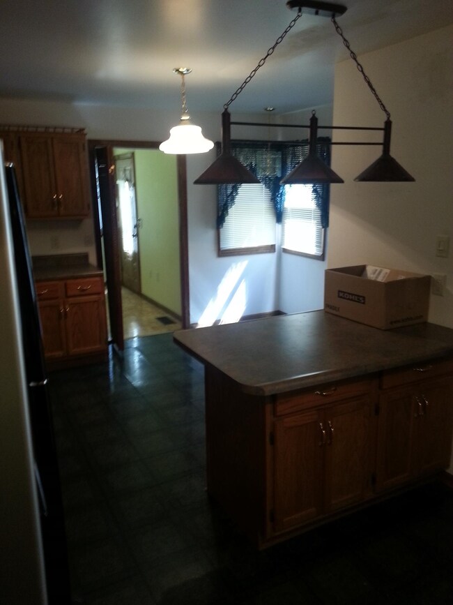 1507 S 3rd St, Council Bluffs, IA 51503 - photo 5