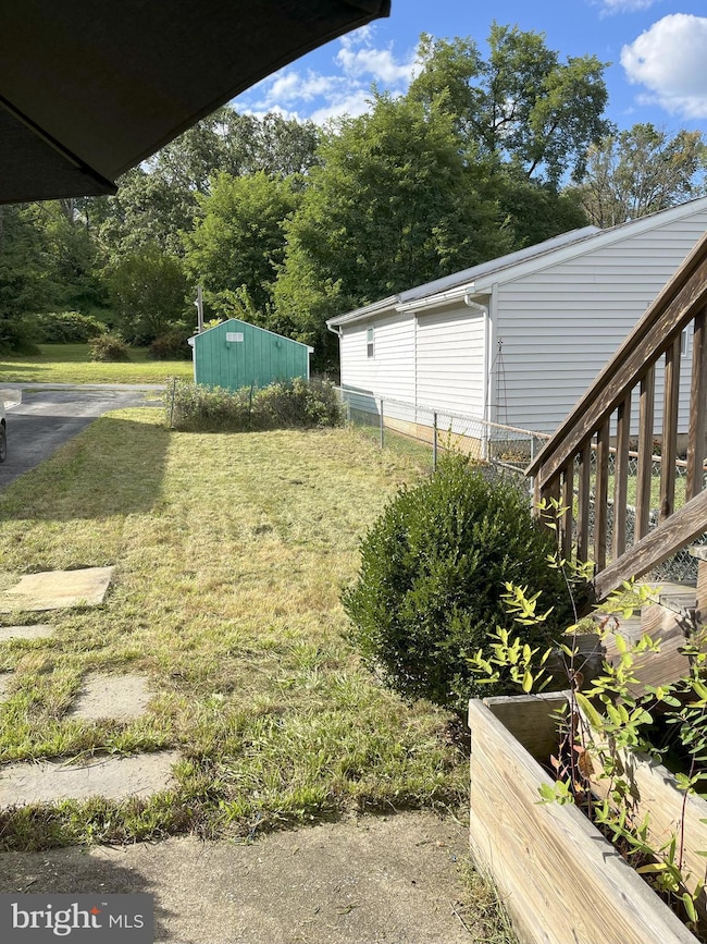 119 Schaeffer St, Boyertown, PA 19512 - photo 4