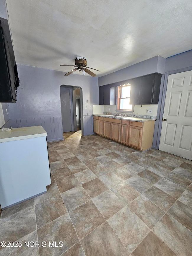 2619 Locust St, Toledo, OH 43608 - photo 7