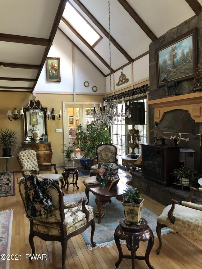 805 Cherry Ct, Hawley, PA 18428 - photo 7