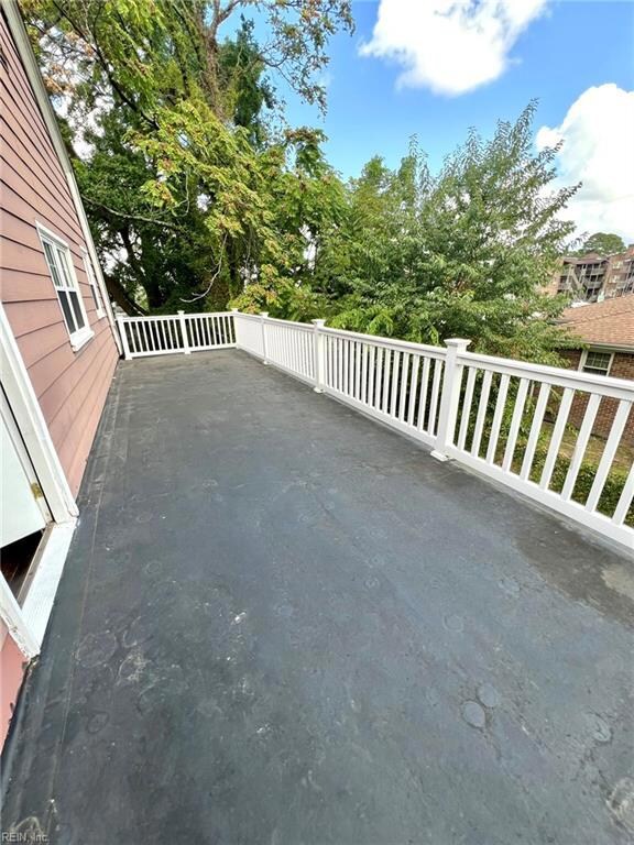 210 Pennsylvania Ave unit 2, Norfolk, VA 23504 - photo 7