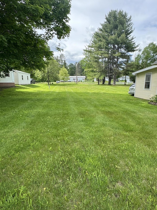 947 W Main St, Dover-Foxcroft, ME 04426 - photo 7