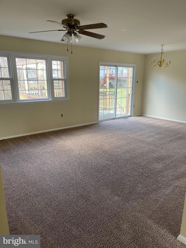 203 Tamarack Way, Brunswick, MD 21716 - photo 3