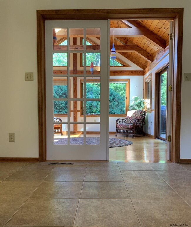 10 Conestoga Dr, Slingerlands, NY 12159 - photo 6