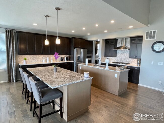 Gourmet Kitchen with upgrades