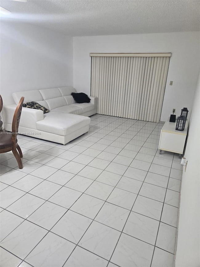 5201 NW 7th St unit 403, Miami, FL 33126 - photo 5