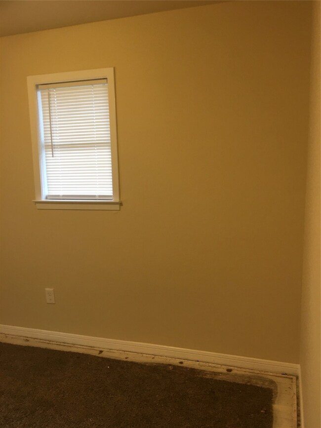 6402 W Montgomery Rd unit B, Houston, TX 77091 - photo 6