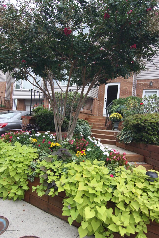 200 Ambassador Dr, Red Bank, NJ 07701 - photo 2