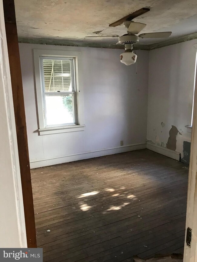 144 Park Ave, Gloucester City, NJ 08030 - photo 6