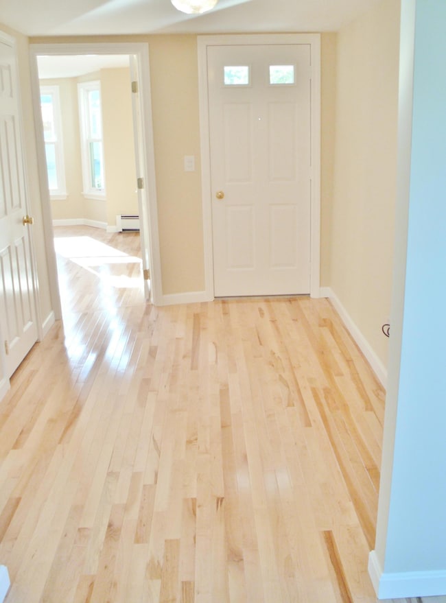 FIRST FLOOR APARTMENT 033
