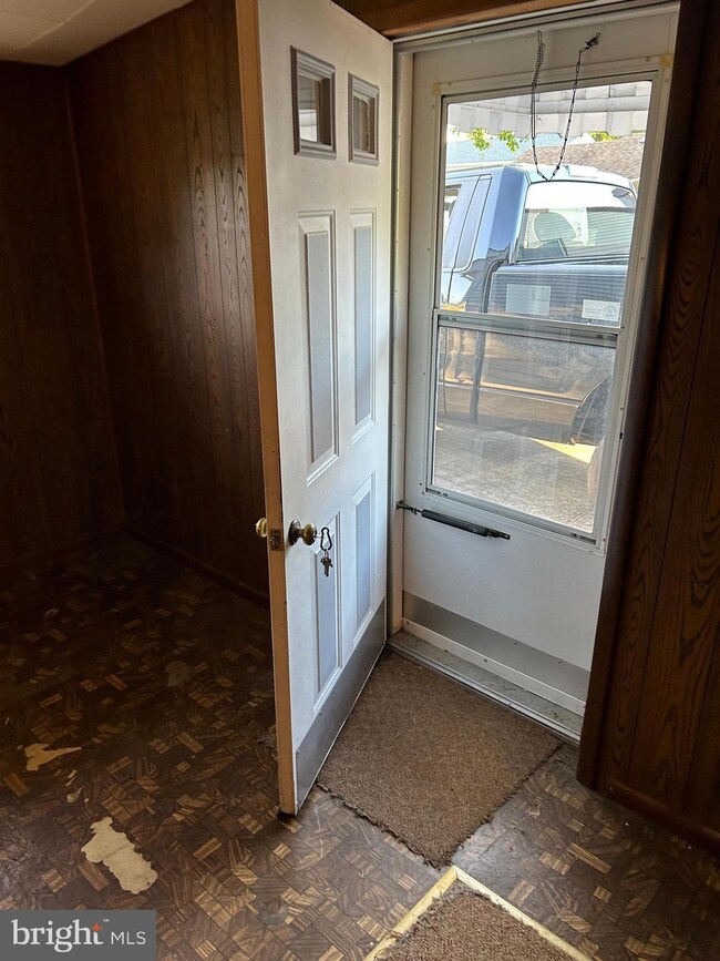 608 Cornwall Rd, Sewell, NJ 08080 - photo 5