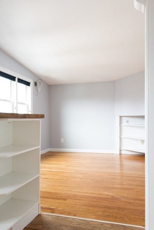 8 Bantry Way unit 2, Boston, MA 02127 - photo 5