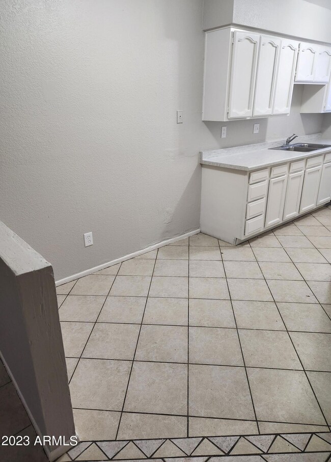 738 E 1st Ave unit 2, Mesa, AZ 85204 - photo 5