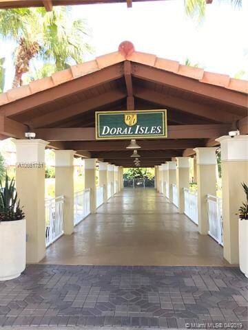 6674 NW 107th Place, Doral, FL 33178 - photo 2