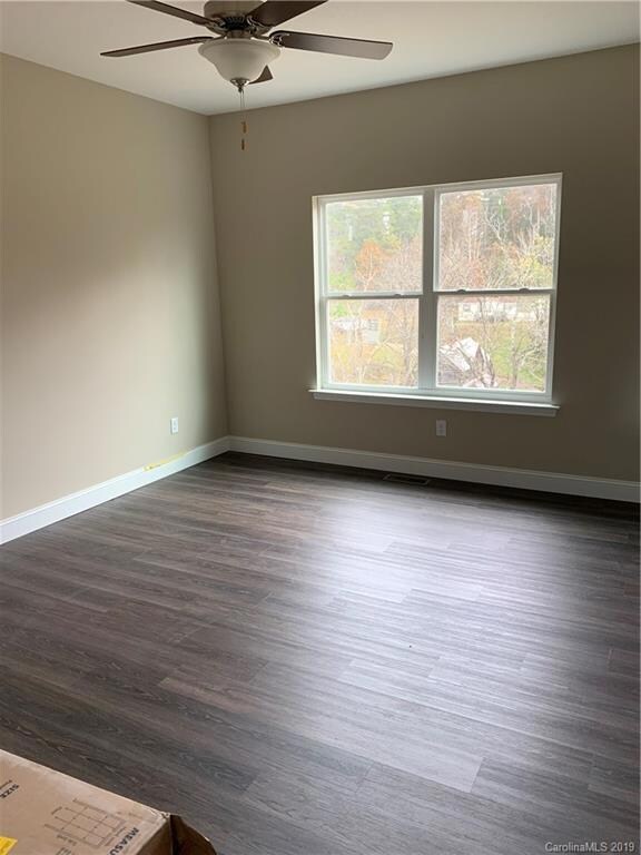 35 Alexander Ridge Dr, Leicester, NC 28748 - photo 7