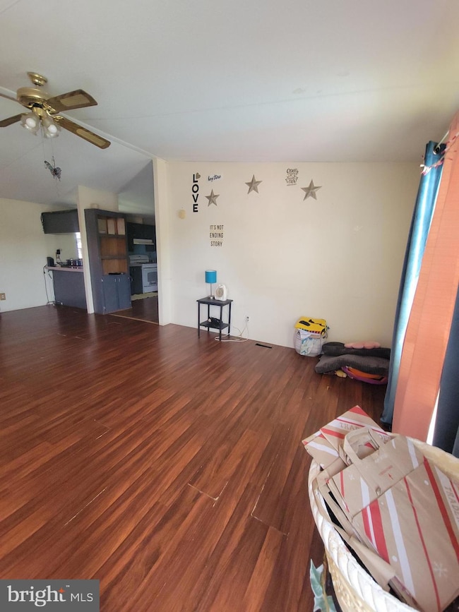 501 Windy Hill Rd, Shermans Dale, PA 17090 - photo 6