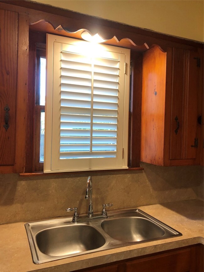 8711 Congo Ln, Houston, TX 77040 - photo 5