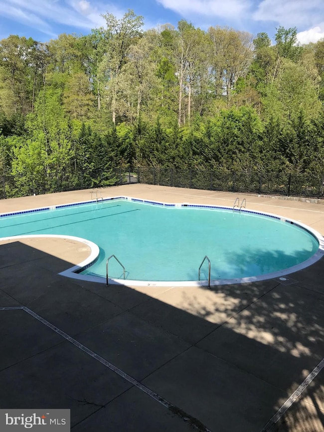 9720 Holmes Place unit 203, Manassas Park, VA 20111 - photo 4