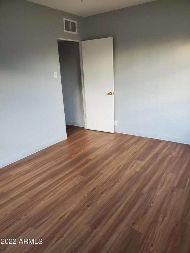 1306 E Culver St unit .5, Phoenix, AZ 85006 - photo 7