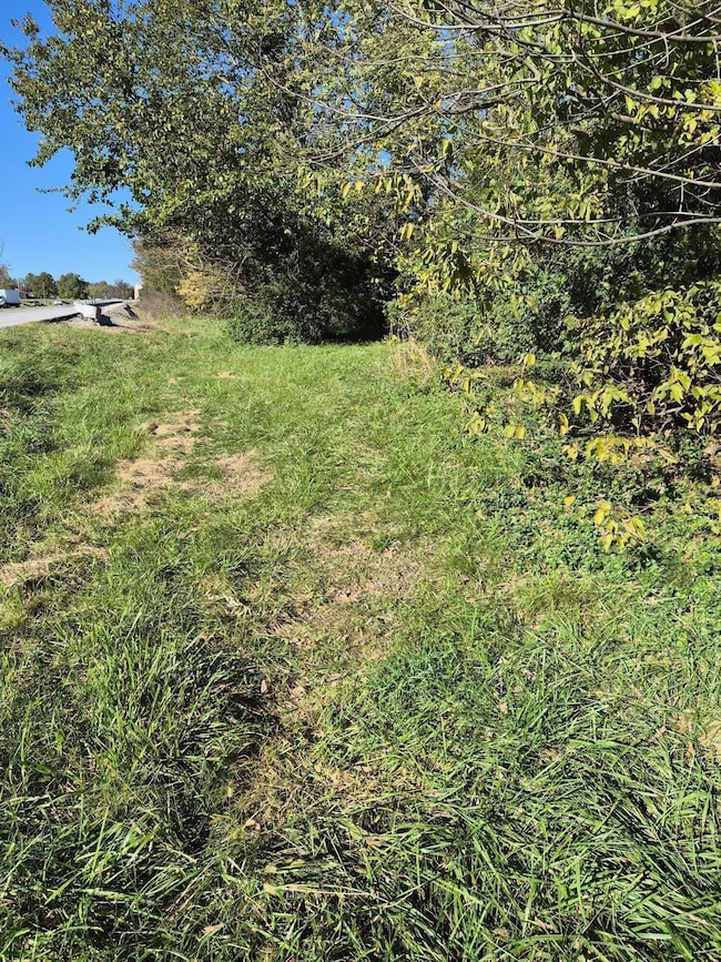 5400 Louisville Rd, Salvisa, KY 40372 - photo 2