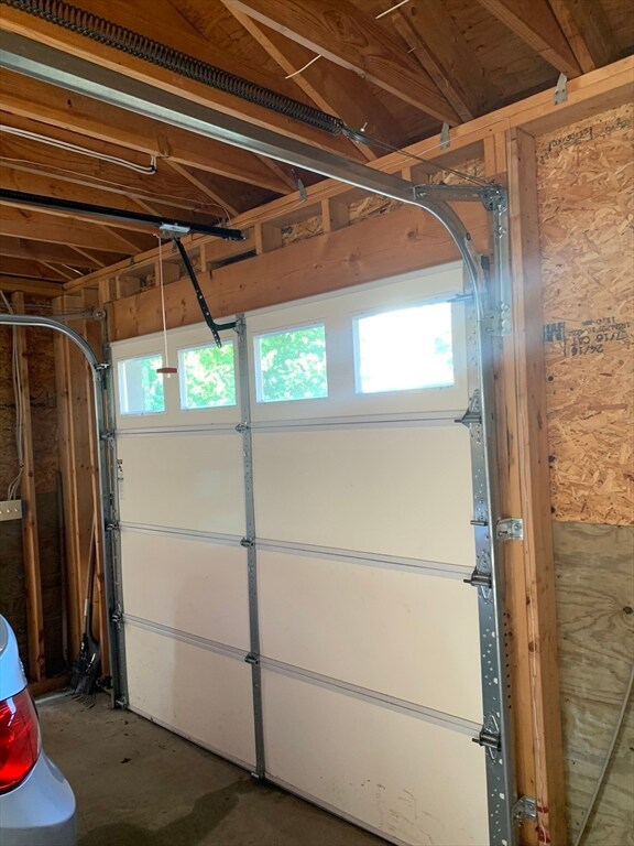 35 Leete St, Springfield, MA 01108 - photo 4