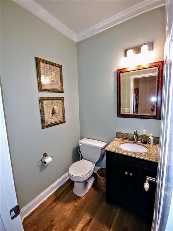 4833 Lakecrest Dr, Shawnee, KS 66218 - photo 6