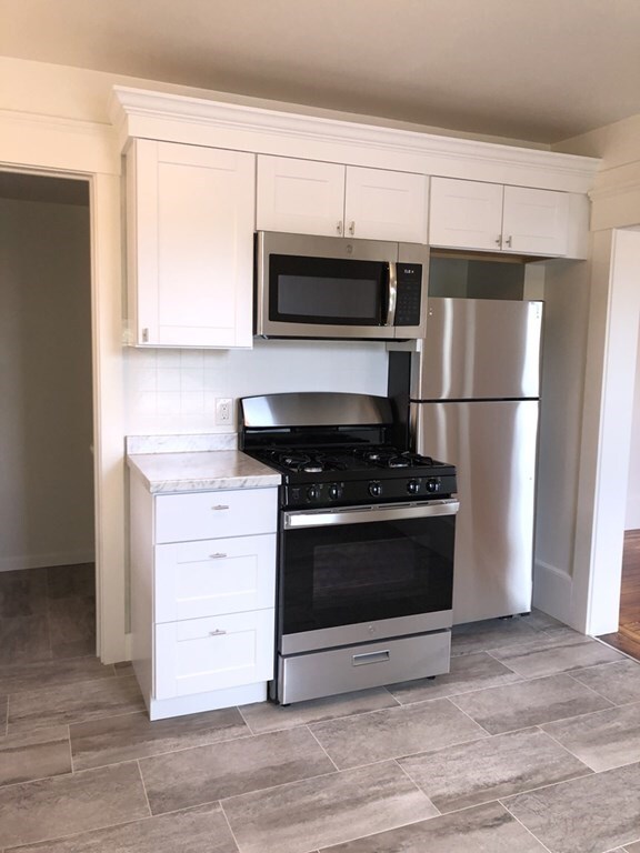 10 Bridge St unit 3, Danvers, MA 01923 - photo 2