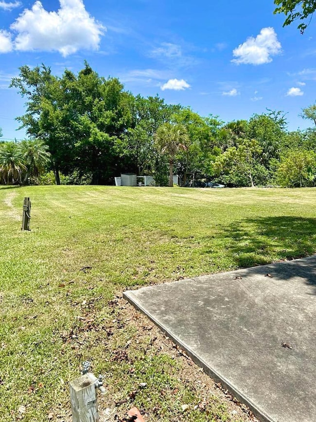 823 Yacht Club Way NW, Moore Haven, FL 33471 - photo 6