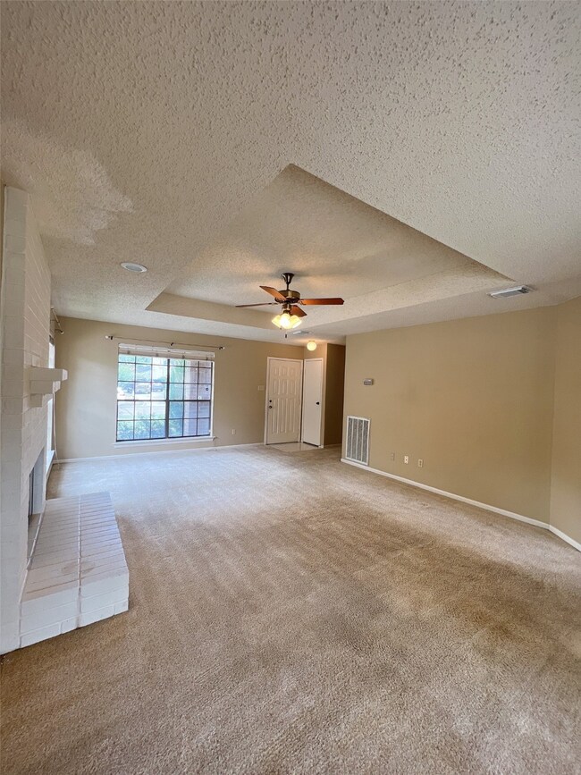 428 Old Course Dr, Friendswood, TX 77546 - photo 6