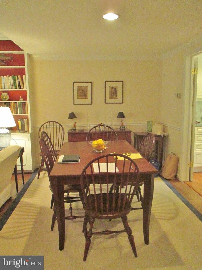 3506 Hamlet Place, Chevy Chase, MD 20815 - photo 4