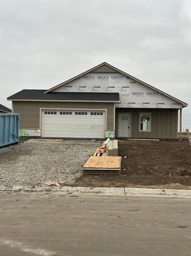 1566 N Emerald Valley Dr, Mulvane, KS 67110 - photo 2