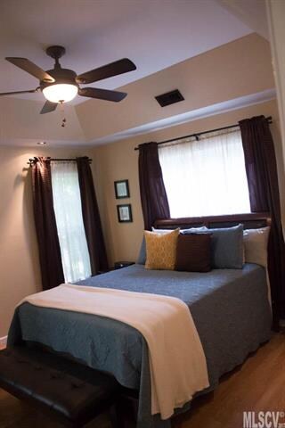 736 N Oakwood Dr, Statesville, NC 28677 - photo 7