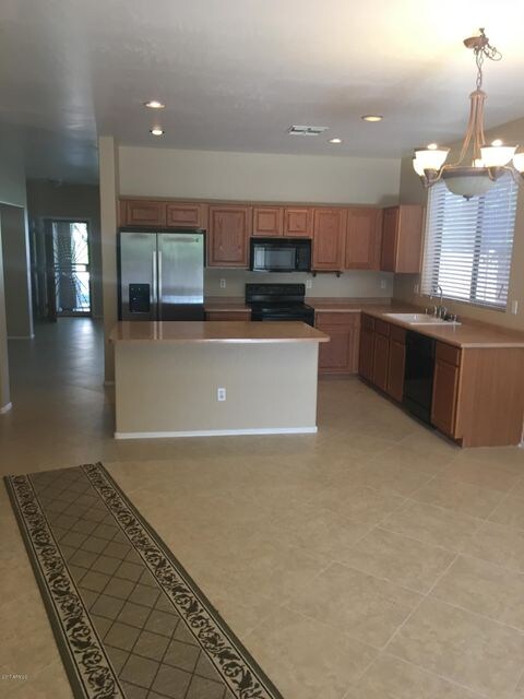 6746 Kitchen #2