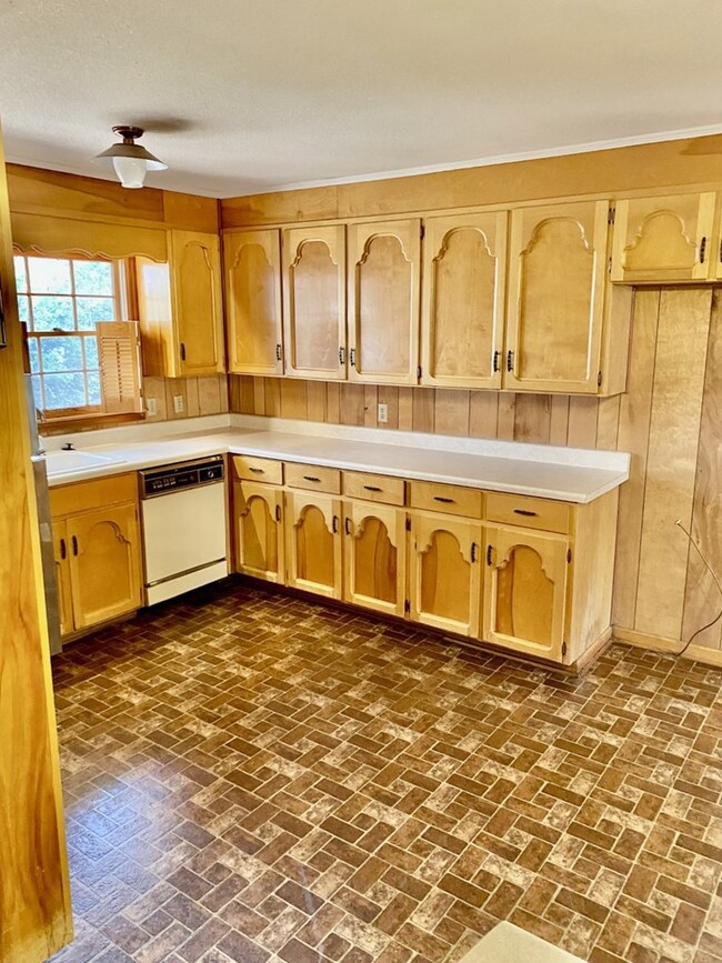 1605 Cone Dr, Dothan, AL 36301 - photo 5