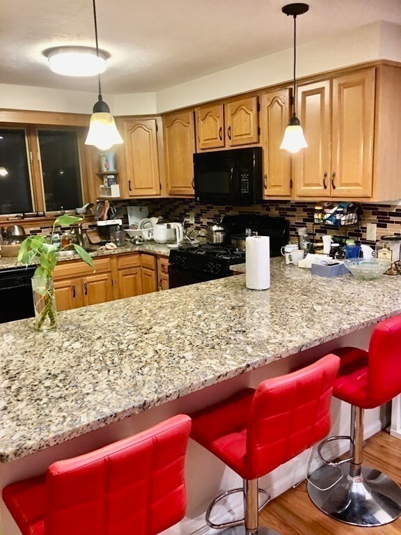 35 Merrymount Rd unit 10, Quincy, MA 02169 - photo 7