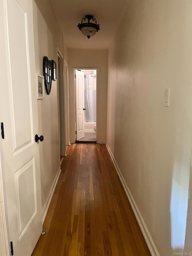 2080 Barnes Ave unit 3B, Bronx, NY 10462 - photo 5