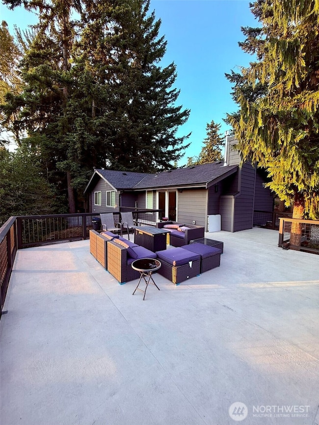 2000 NE 27th St, Renton, WA 98056 - photo 3