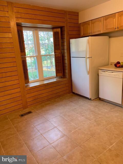 10504 E Wind Way, Columbia, MD 21044 - photo 3