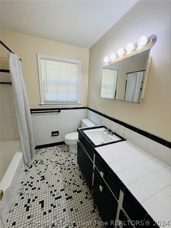 7543 Telfair Dr, Fayetteville, NC 28303 - photo 4