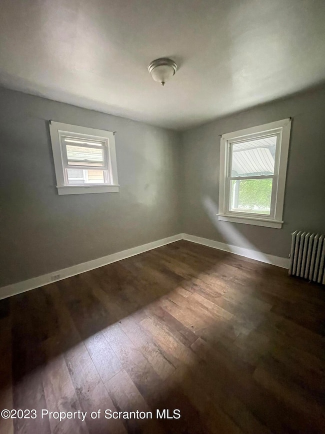 604 Depot St, Scranton, PA 18509 - photo 5