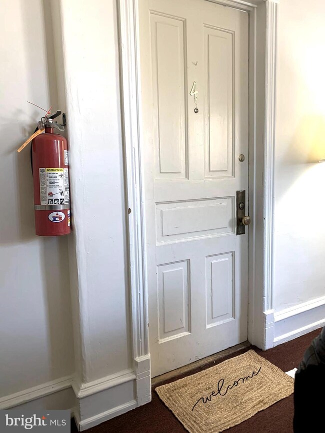 42 Owen Ave, Lansdowne, PA 19050 - photo 3