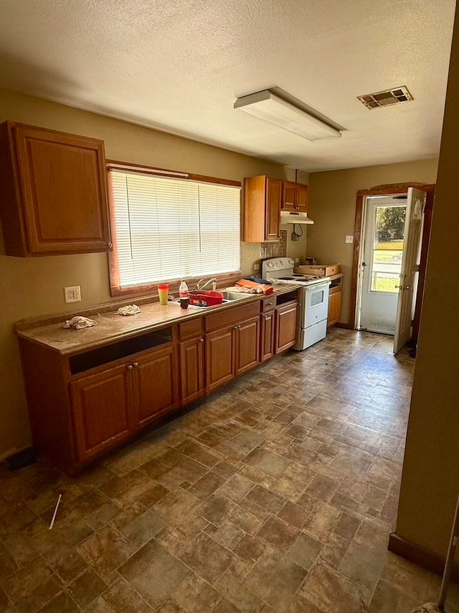 227 Hobson St, Houma, LA 70360 - photo 5