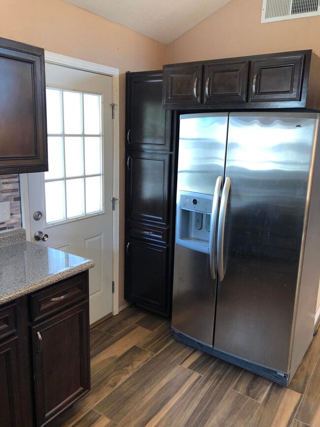 14509 Canario Dr, Horizon City, TX 79928 - photo 7