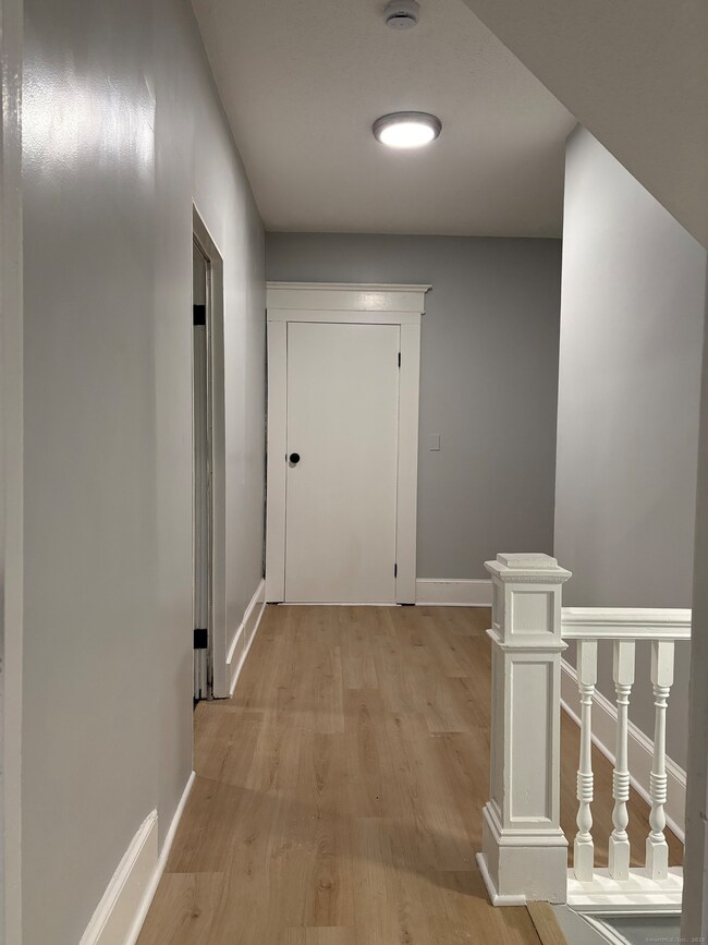 72 4th St unit 1, New Haven, CT 06519 - photo 5