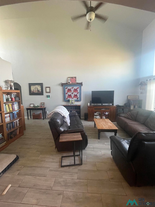 1024 Malibu Way, Carlsbad, NM 88220 - photo 4