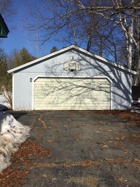 74 Vermont St, Millinocket, ME 04462 - photo 4