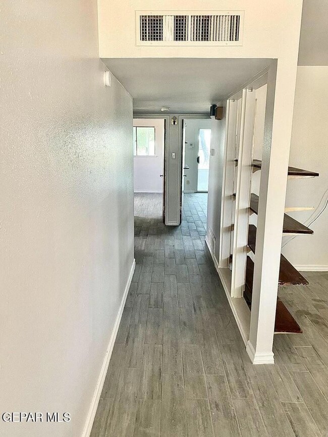 7809 Hemlock St, El Paso, TX 79925 - photo 4