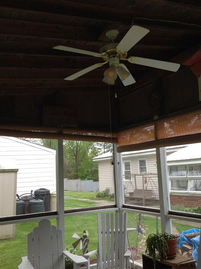 49 121st St, Troy, NY 12182 - photo 6